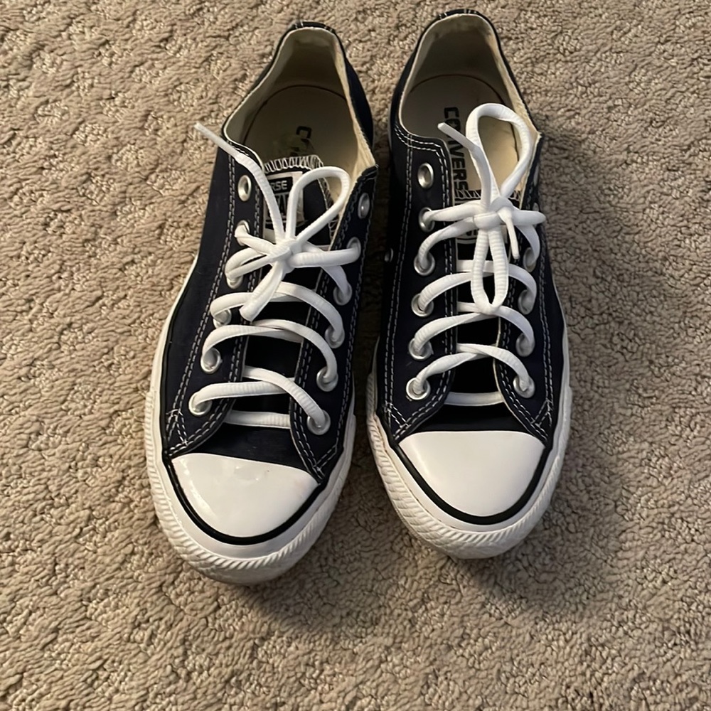 Navy converse
